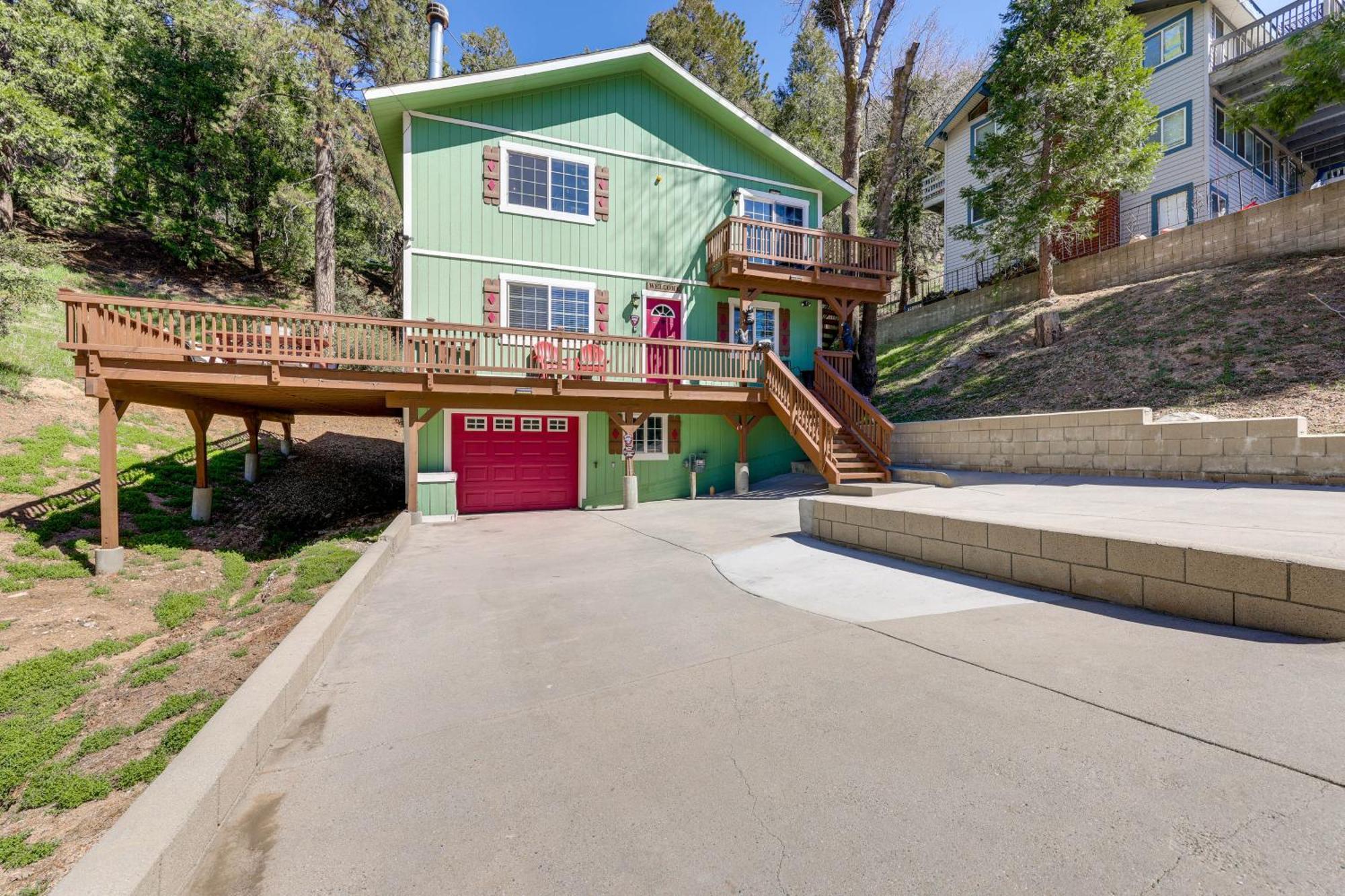 Remodeled Crestline Retreat Walk To Lake Gregory! Eksteriør bilde